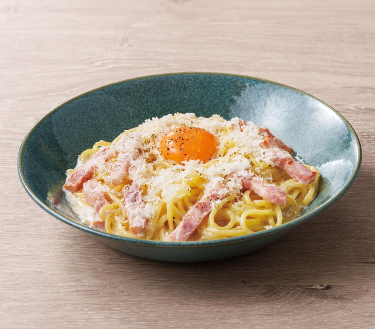 クリーム仕立てのカルボナーラスパゲッティ | グラッチェガーデンズ