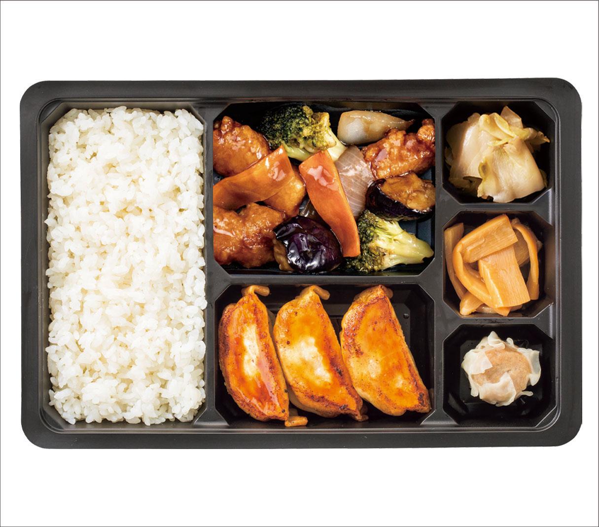 すかいらーくの宅配 バルサミコ酢の黒酢豚ランチ弁当